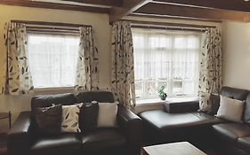 Oak Cottage